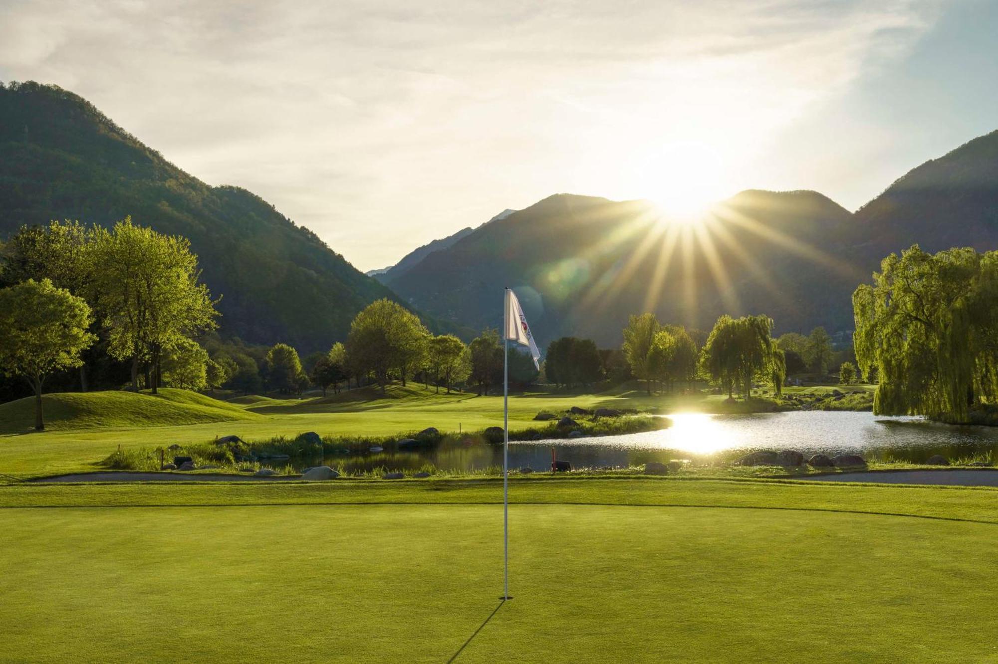 Hampton By Hilton Locarno Hotel Losone Buitenkant foto